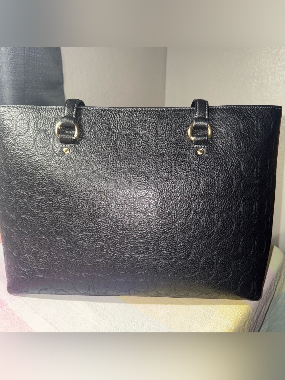 2025 Coach Station Tote with embossed Signature C - Picture 3 of 9